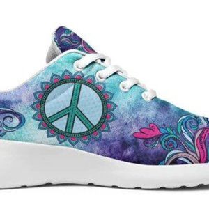 Size 9 Yes We Vibe Shoes - Never Worn